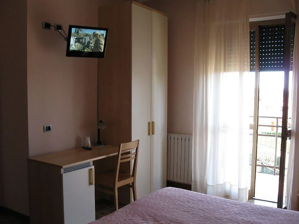 La Collina Hotel Casnate Con Bernate