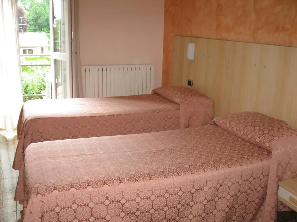 La Collina Hotel Casnate Con Bernate