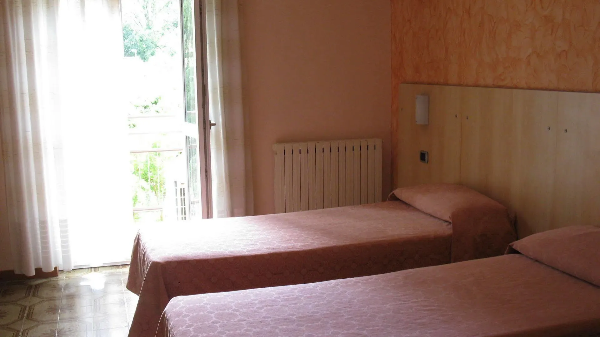 La Collina Hotel Casnate Con Bernate